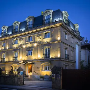 2* Hotell La Galeria